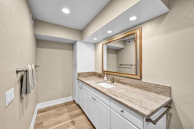 510 N Pacific 4, Oceanside, CA 92054