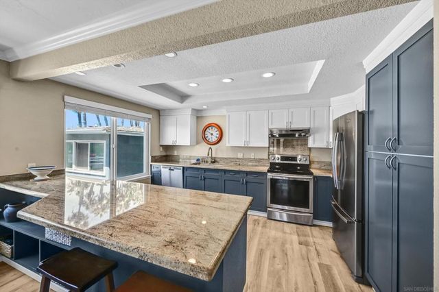 510 N Pacific 4, Oceanside, CA 92054