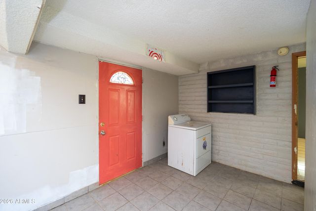 702 N SKYLINE Drive, Huachuca City, AZ 85616