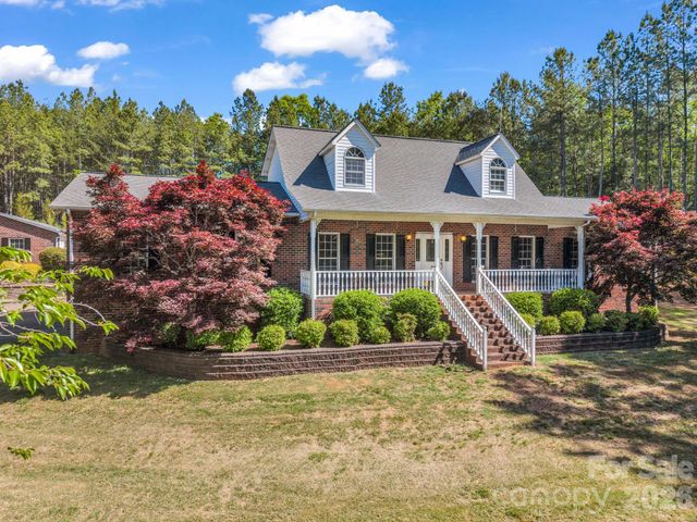 1467 Camp Creek Road, Union Mills, NC 28167