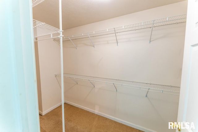 3510 N Kingston Dr Apt 25, Peoria, IL 61604