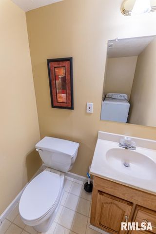 3510 N Kingston Dr Apt 25, Peoria, IL 61604