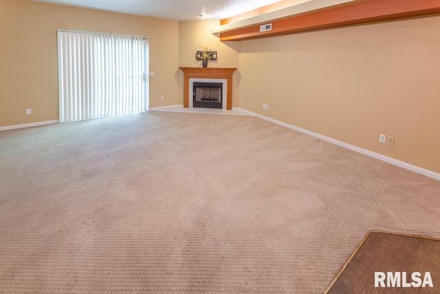 3510 N Kingston Dr Apt 25, Peoria, IL 61604