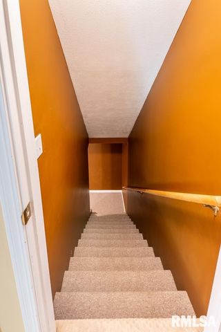 3510 N Kingston Dr Apt 25, Peoria, IL 61604