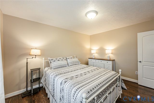 8023 Eddie Ln, Quinton, VA 23141