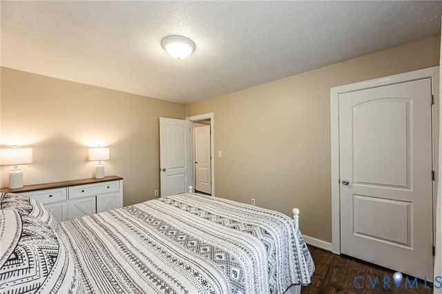 8023 Eddie Ln, Quinton, VA 23141