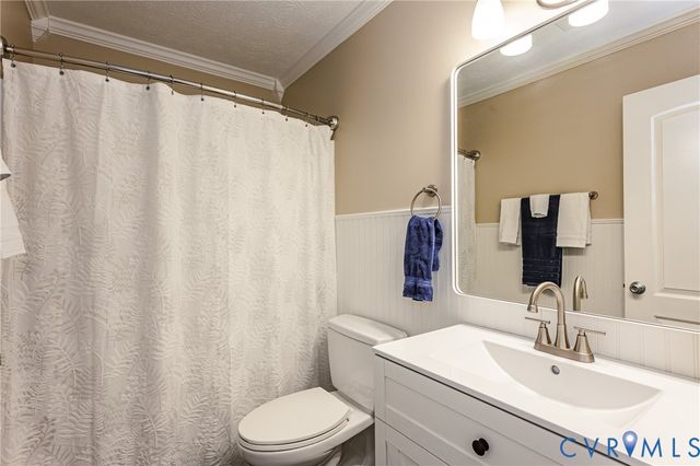 8023 Eddie Ln, Quinton, VA 23141