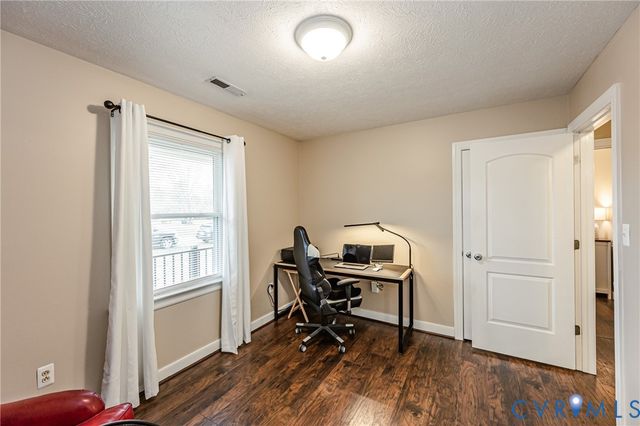 8023 Eddie Ln, Quinton, VA 23141