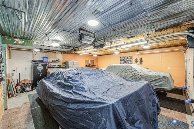 8023 Eddie Ln, Quinton, VA 23141