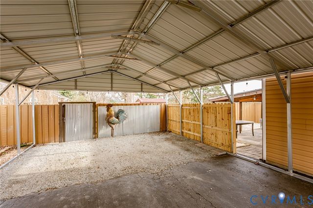 8023 Eddie Ln, Quinton, VA 23141