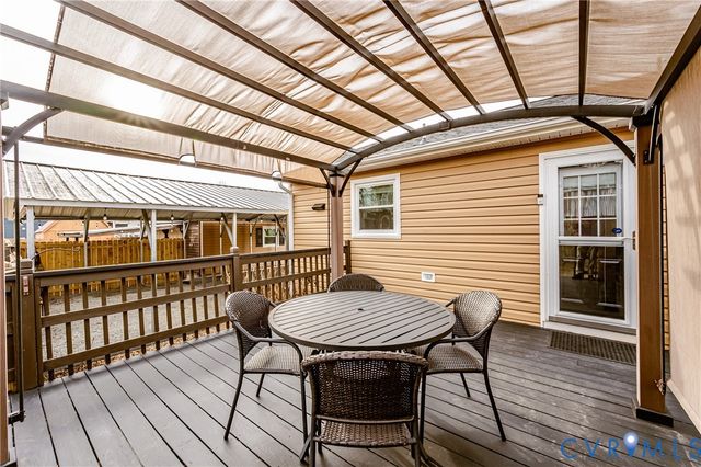 8023 Eddie Ln, Quinton, VA 23141