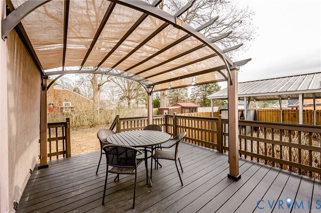 8023 Eddie Ln, Quinton, VA 23141