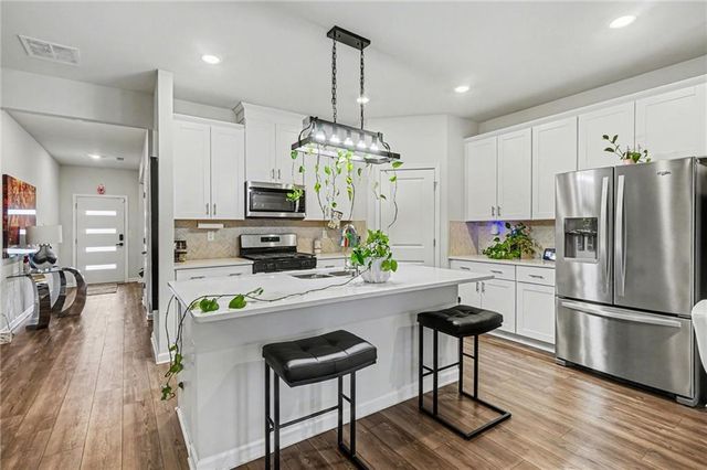 4161 Dean Grove Way, Loganville, GA 30052