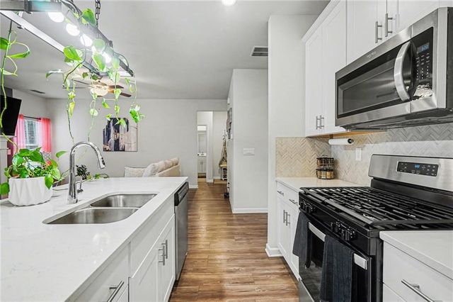 4161 Dean Grove Way, Loganville, GA 30052