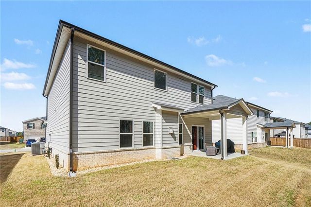 4161 Dean Grove Way, Loganville, GA 30052