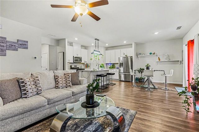 4161 Dean Grove Way, Loganville, GA 30052