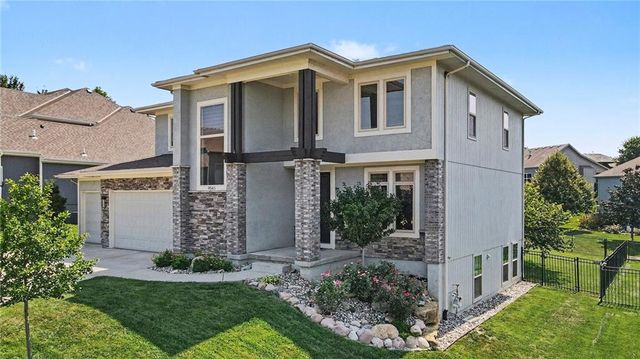 9543 N Kentucky Avenue, Kansas City, MO 64157