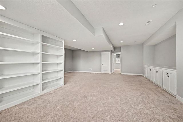 9543 N Kentucky Avenue, Kansas City, MO 64157
