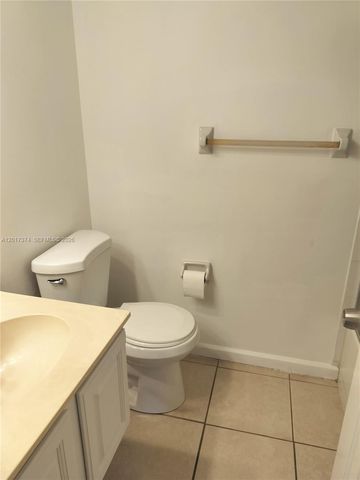 1001 Keystone Dr F, Jupiter, FL 33458