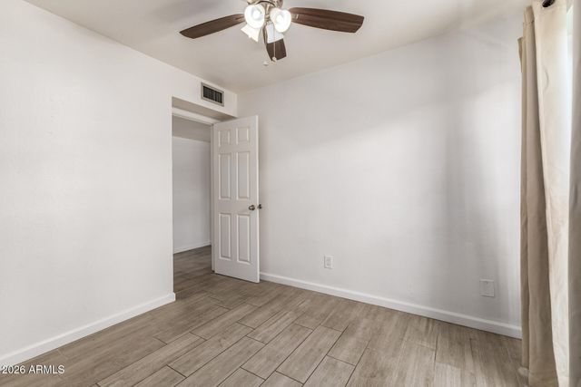 5966 W AUGUSTA Avenue, Glendale, AZ 85301