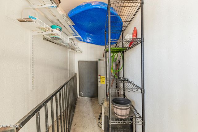 5966 W AUGUSTA Avenue, Glendale, AZ 85301