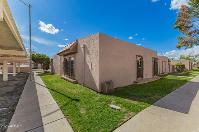 5966 W AUGUSTA Avenue, Glendale, AZ 85301