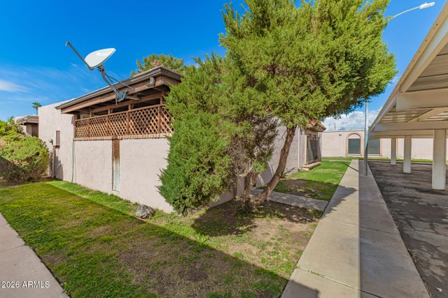 5966 W AUGUSTA Avenue, Glendale, AZ 85301