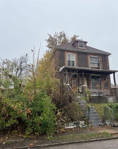 5942 Lotus Avenue, St Louis, MO 63112