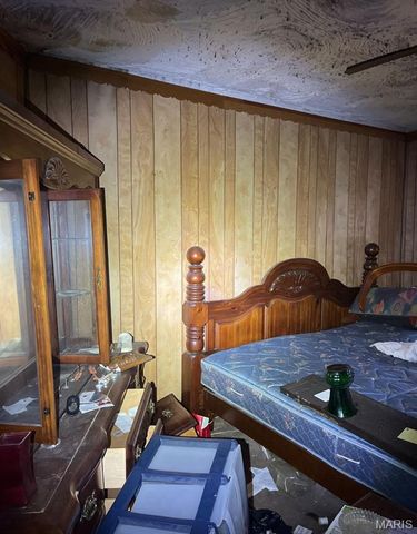 5942 Lotus Avenue, St Louis, MO 63112