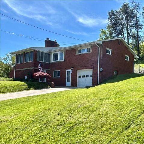 804 Redwood Dr, Cecil, PA 15057