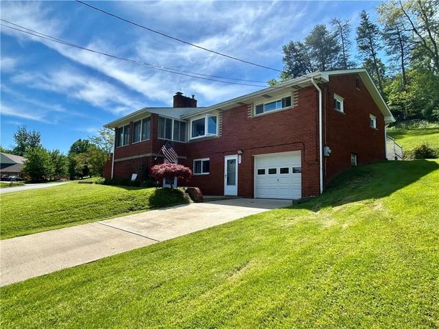 804 Redwood Dr, Cecil, PA 15057