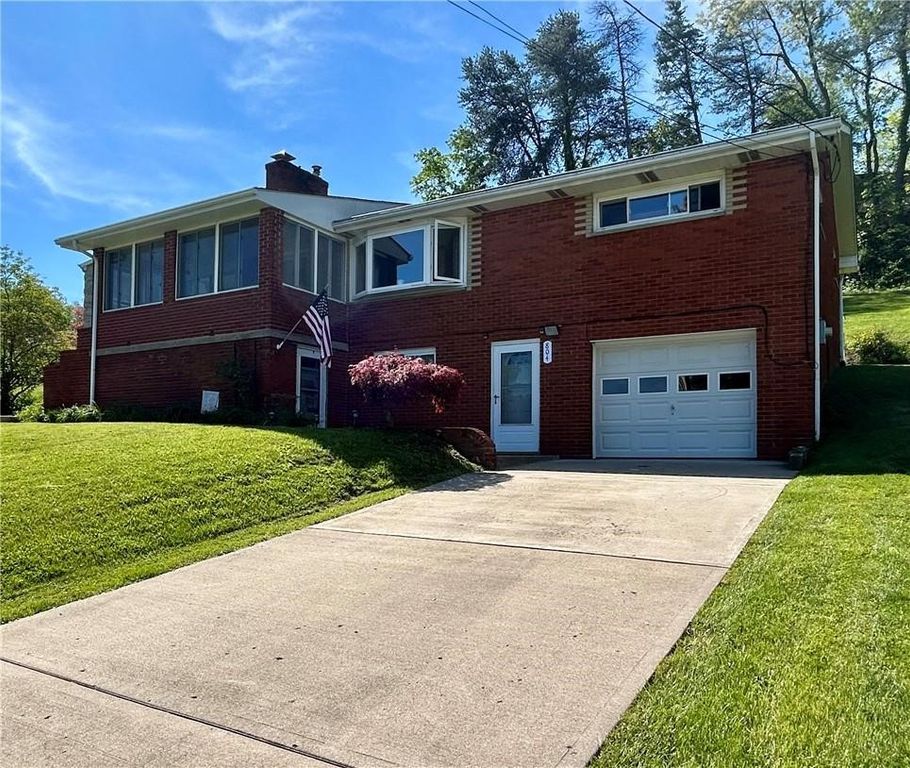 804 Redwood Dr, Cecil, PA 15057