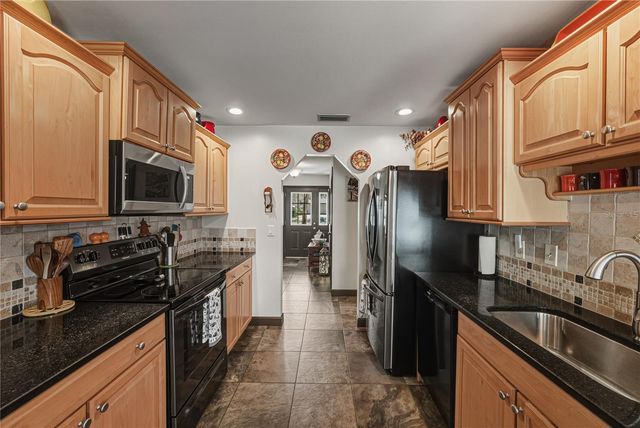 3652 HURLBUT CIRCLE, Lake Wales, FL 33898