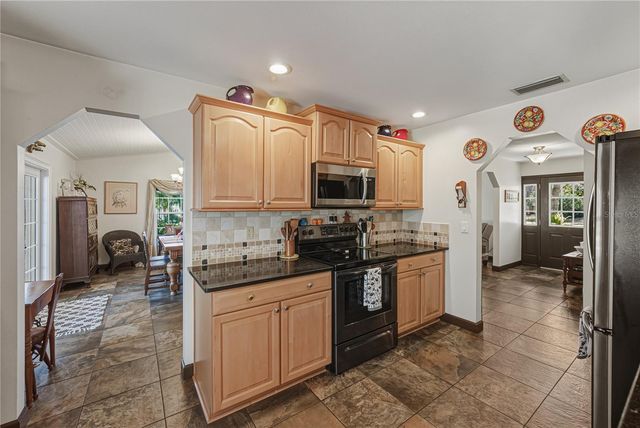 3652 HURLBUT CIRCLE, Lake Wales, FL 33898