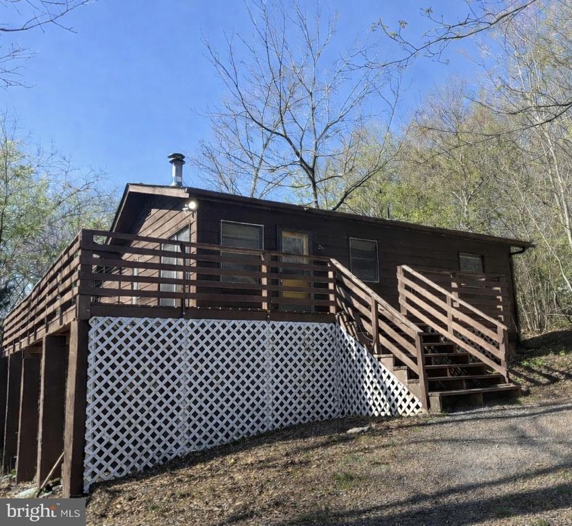 27 PINE WAY, Mount Jackson, VA 22842