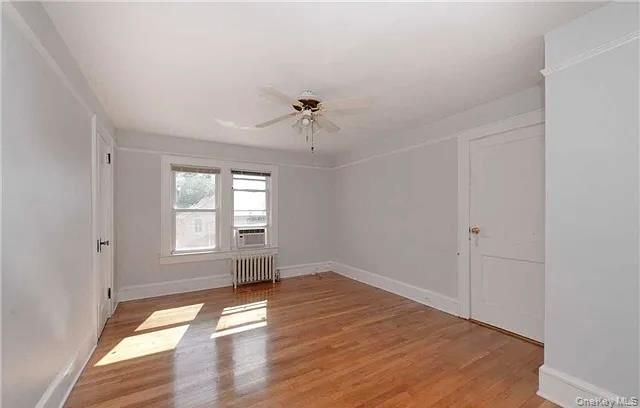 2 Elm Street, Glen Head, NY 11545