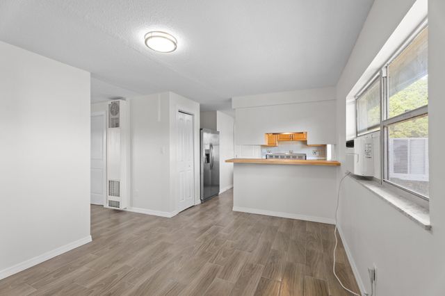 303 Essex Drive, Fort Pierce, FL 34946