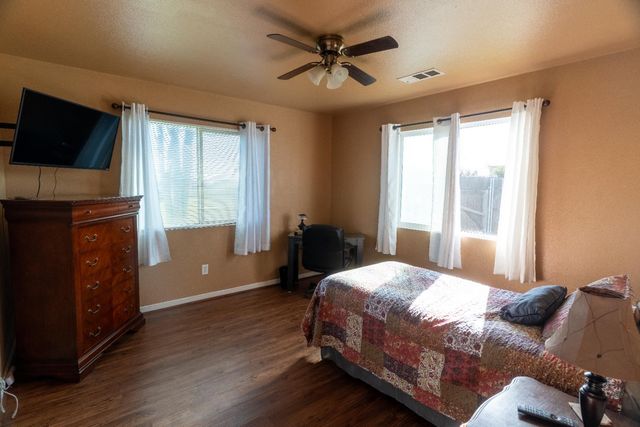 4212 Merritt Drive, Traver, CA 93673