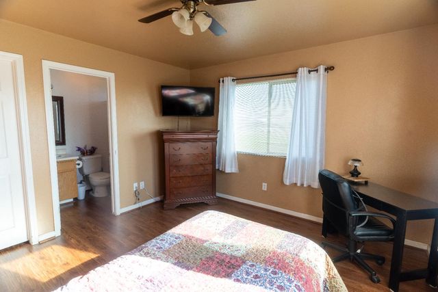 4212 Merritt Drive, Traver, CA 93673