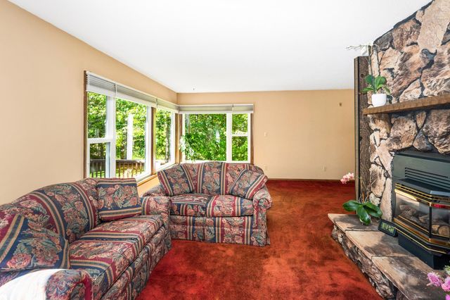 5731 Sunburst Drive, Duluth, MN 55810