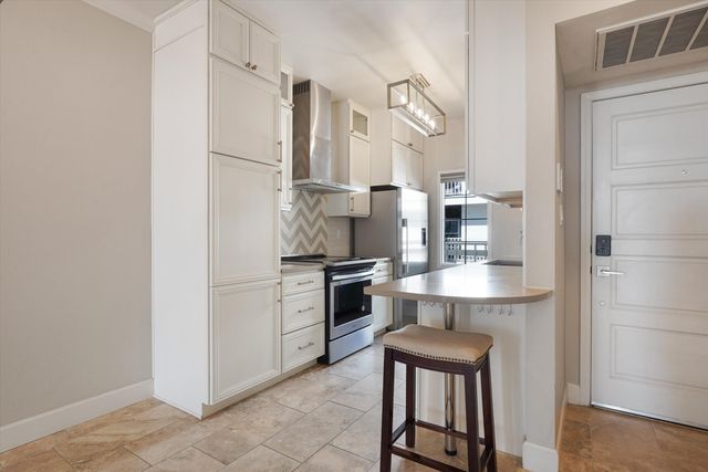 1325 Park Avenue SW APT 307, Albuquerque, NM 87102