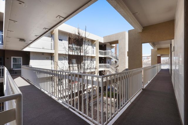 1325 Park Avenue SW APT 307, Albuquerque, NM 87102