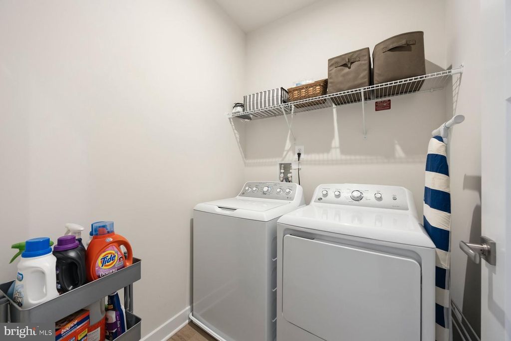 Image 26 of property listing at 8513 HUDSON CT, Laurel, MD 20723