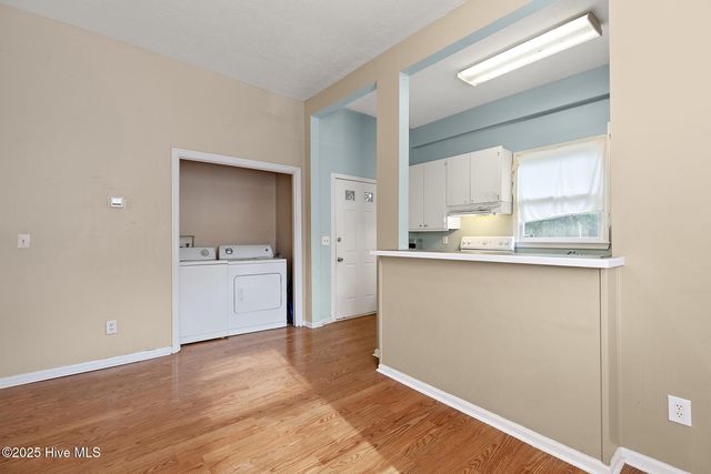 129 S 8th Street, Wilmington, NC 28401