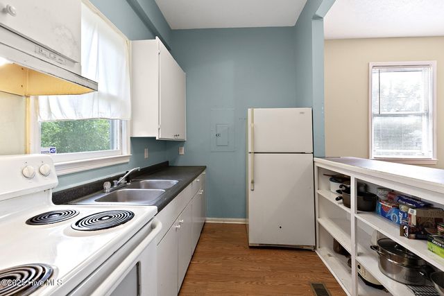 129 S 8th Street, Wilmington, NC 28401