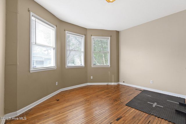 129 S 8th Street, Wilmington, NC 28401