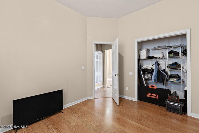 129 S 8th Street, Wilmington, NC 28401