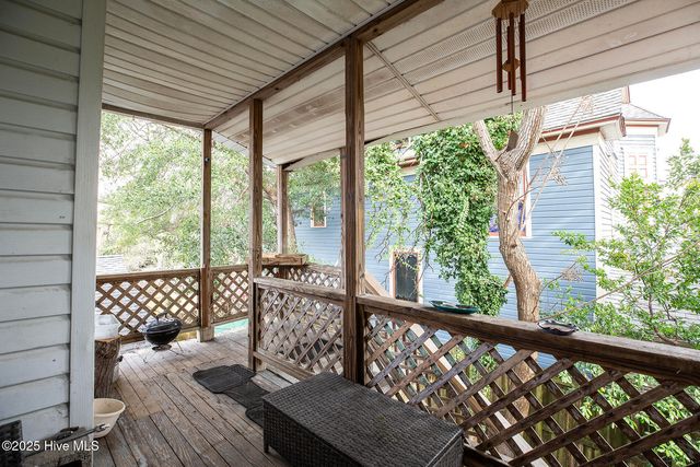 129 S 8th Street, Wilmington, NC 28401