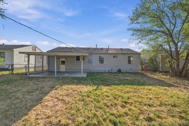 906 N Birch Street, Owasso, OK 74055