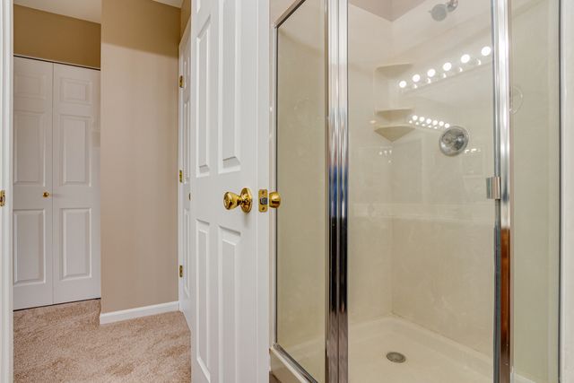 2316 Highland Court 2316, Schaumburg, IL 60194